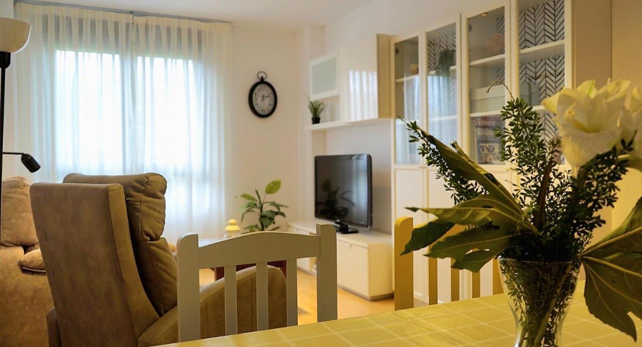 Apartamento Estelas De Cantabria Corrales De Buelna Exterior photo